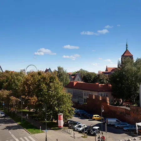 Elite Old Town Premium